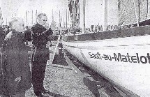 L'abbé Côté accompagné de la mairesse de Québec, madame André Boucher