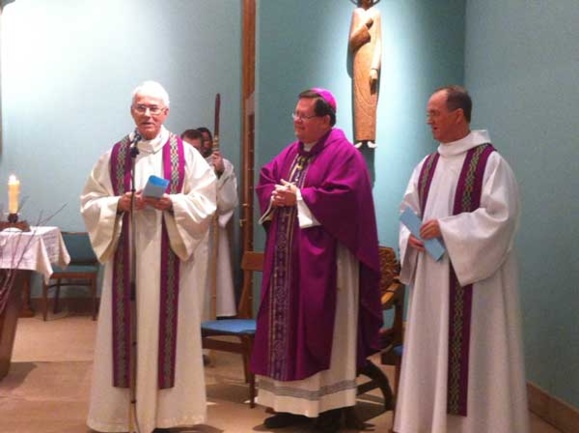 Mgr Lacroix, le chanoine Roberge et l'abbé Michel Poitras