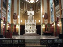 Chapelle extérieure du Séminaire devenue Chapelle du Musée de l'Amérique française Chapelle extérieure du Séminaire devenue Chapelle du Musée de l'Amérique française